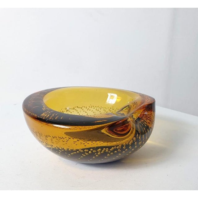 1960s Mid-Century Modern Organic Murano Glass Bowl, Italy, 1960s For Sale - Image 5 of 9