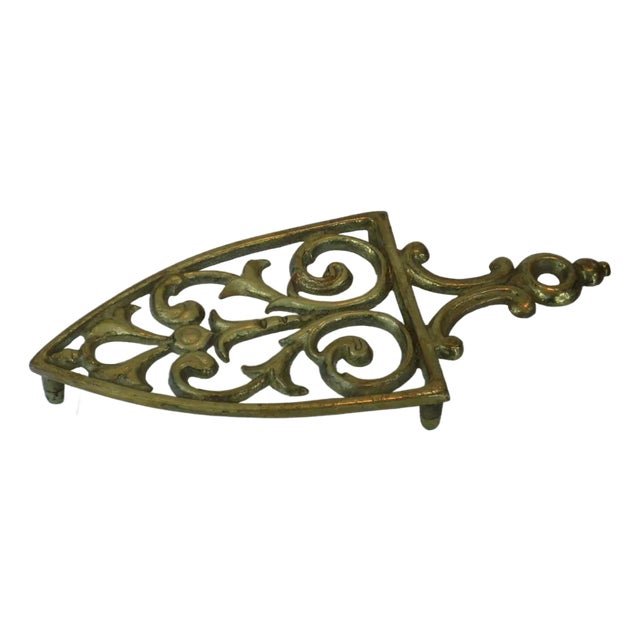 Early 20th Century Trivet Bronze / Brass Pattern Reenactments For Sale