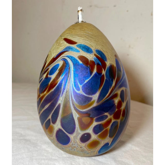 Mid-Century Modern 1990s Hand Blown Maytum Studio Art Glass Iridescent Aurene Egg Shaped Oil Lamp Vase For Sale - Image 3 of 14