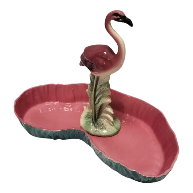 Mid Century Pink and Green Flamingo Ceramic Figurine in Flamingo Pool Tray. For Sale