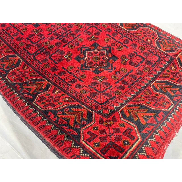 Red and Navy Tribal Geometric Runner Rug, 2'9