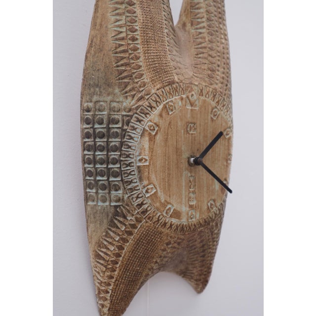 Ceramic Wall Clock by Pat and Joe Rowland for Sant Vicens, 1970, in Very Good conditions. Designed 1970 to 1979 I have...