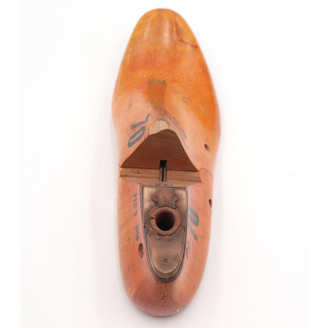 1950s 1950s 7c Wood Shoe Form Last For Sale - Image 5 of 8