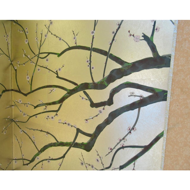 Wood C.1970's Vintage Japanese Byobu Silk Screen Gilt Gold & Silver Leaf & Hand-Painted 4-Panel Wall Screen For Sale - Image 7 of 12