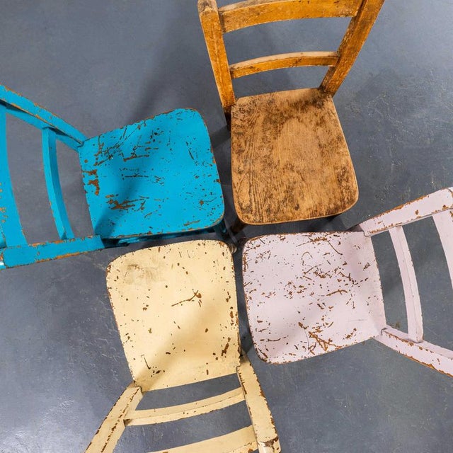 1950’s Children’s Mixed Colour Set – Set Of Four. Featuring a delightful preserved collection of four pieces, this vintage...