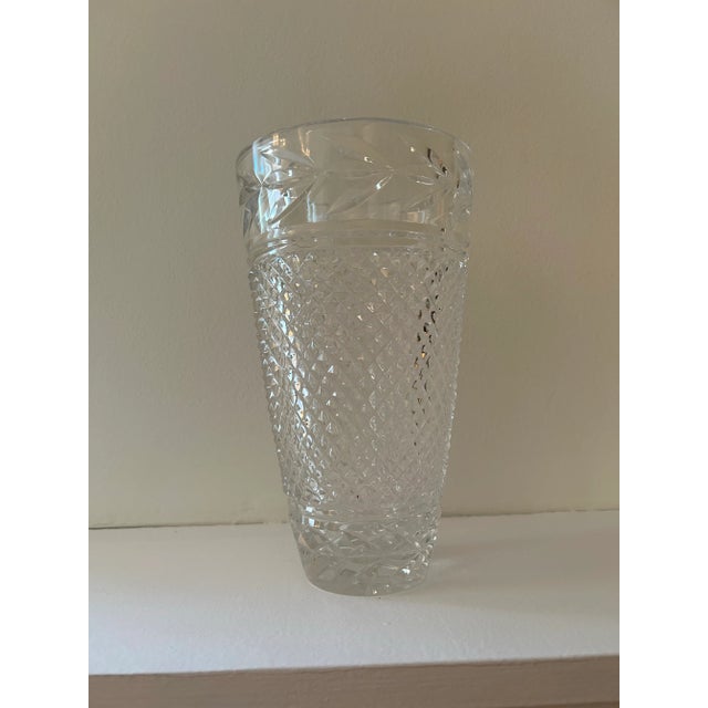Traditional Vintage Waterford Glandore Crystal Flower Vase Unsigned For Sale - Image 3 of 4