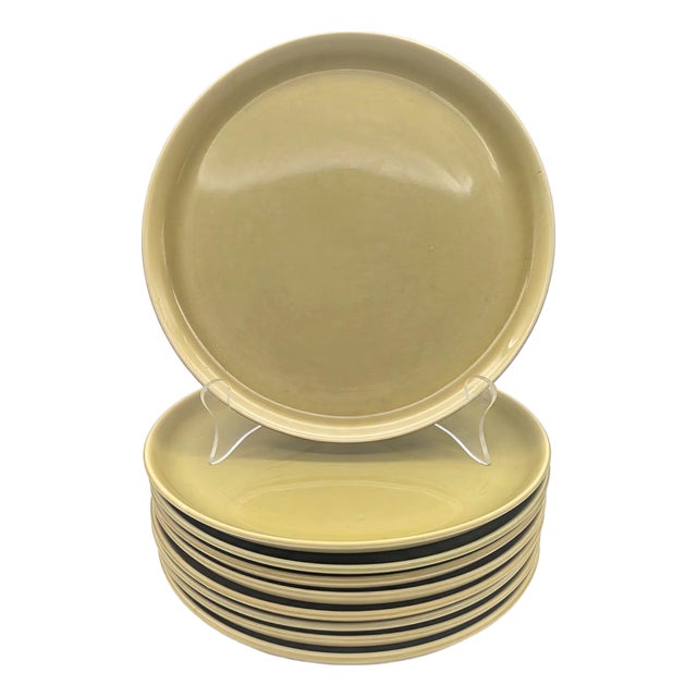 Mid 20th Century Steubenville "American Classic Chartreuse" Dinner Plates by Russell Wright, Set of 9 For Sale
