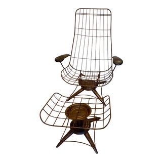 1960s Mid-Century Modern Homecrest Wire Swivel Lounge Chair and Ottoman Frames For Sale