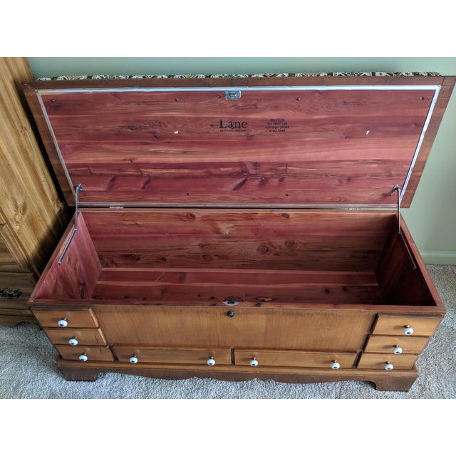 1970s Traditional Lane Cedar Chest With Cushion Top Chairish