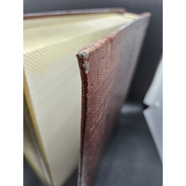 1980s Vintage Burnes Genuine Top Grain Cowhide Leather Photo Album For Sale - Image 5 of 5
