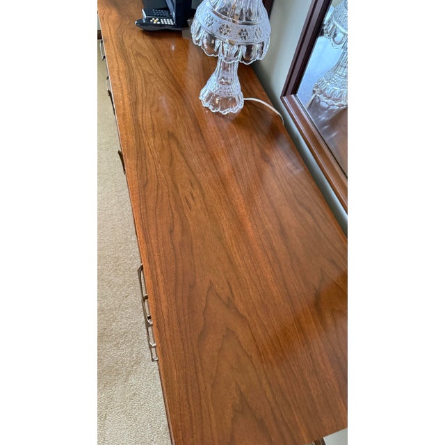 Mid 20th Century Modern Walnut Credenza Dresser With 9 Drawers, Cabinet and Pair of Mirrors For Sale In Chicago - Image 6 of 6