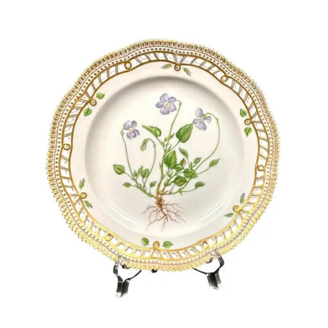 Royal Copenhagen Flora Danica 9" Plate, Viola Canina L, Gilt Border For Sale - Image 9 of 9