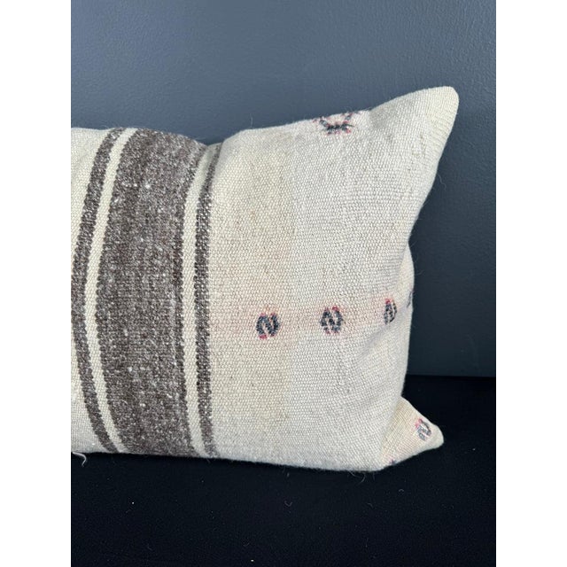 Turkish Hemp Pillow Cushion Natural Beige Brown Pillow Cushion Cover 16" x 24" For Sale - Image 4 of 4