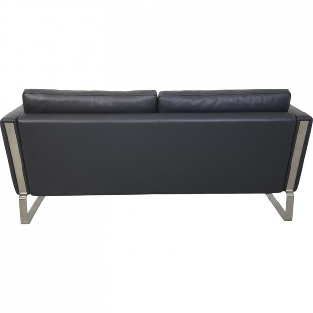 CH103 Two-Seater Sofa in Grey Leather by Hans Wegner, 2000s For Sale - Image 12 of 18