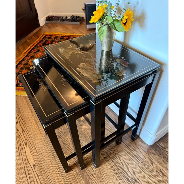 Mid-Century Modern 1950s Mid-Century Black Lacquer Chinoiserie Nesting Tables - Set of 3 For Sale - Image 3 of 12