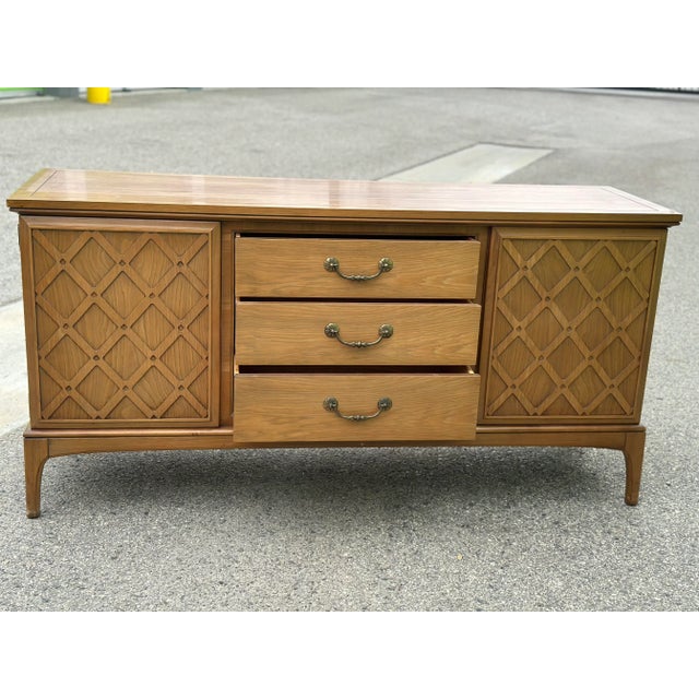 1960 Mid Century Credenza United Furniture For Sale - Image 9 of 9