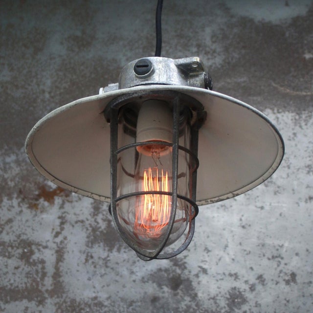 Industrial Vintage Industrial Aluminium Clear Glass Pendant Light from Industria Rotterdam For Sale - Image 3 of 6