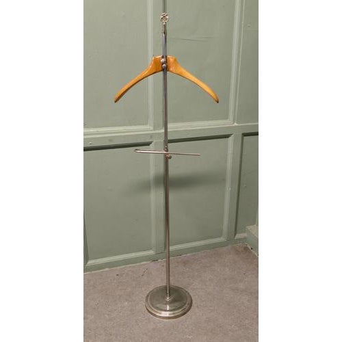 Stylish French Chrome and Beech Gents Valet, Suit Hanger, Mannequin The Valet is a good quality piece and an unusual...