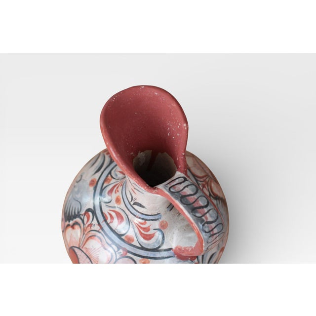 1970s Mexican Tonalá Pottery Pitcher With Haindpainted Floral Motifs For Sale - Image 11 of 15