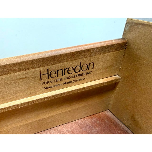 Henredon Scene One Campaign Style 7-Drawer Long Dresser in Oak & Brass For Sale - Image 11 of 12