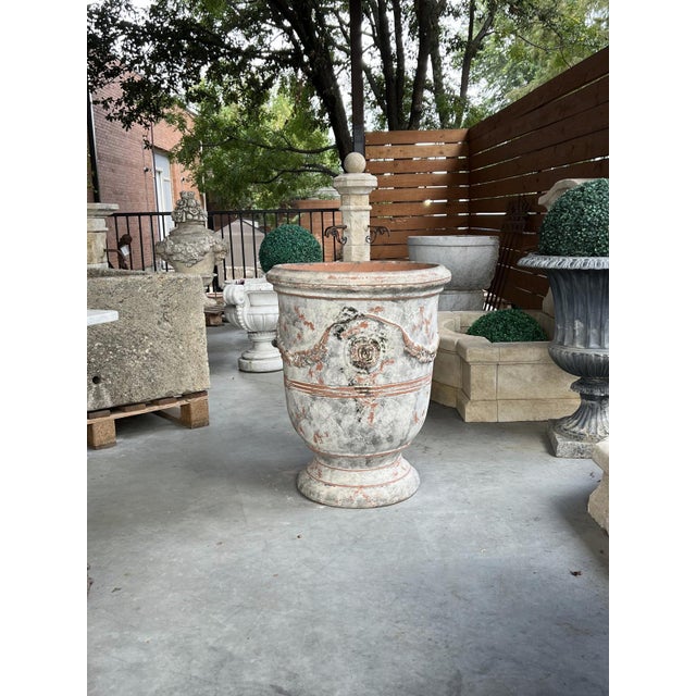 A Single French Terracotta Anduze Planter With Antiqued Gray White Finish For Sale - Image 4 of 15