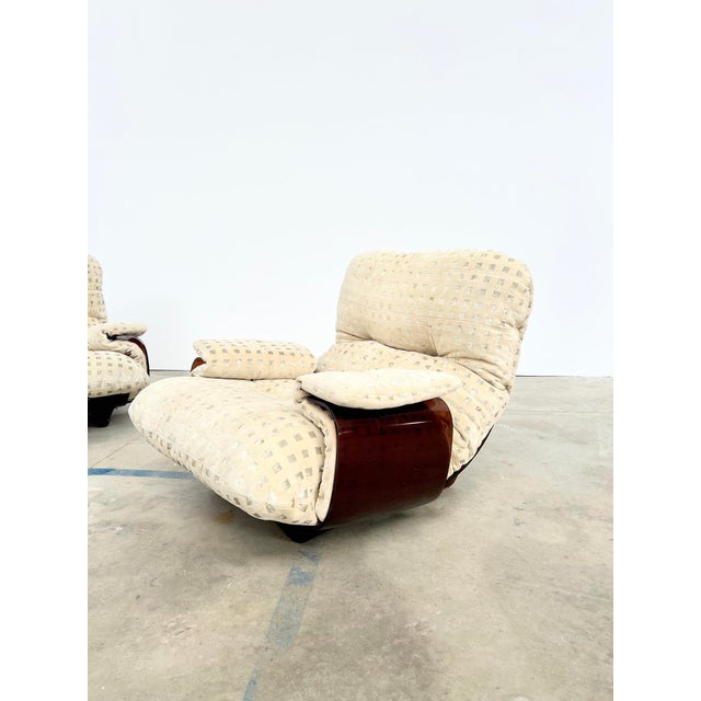 Ligne Roset Marsala Armchairs First Edition in Velvet by Michel Ducaroy for Ligne Roset, France, 1971, Set of 2 For Sale - Image 4 of 18