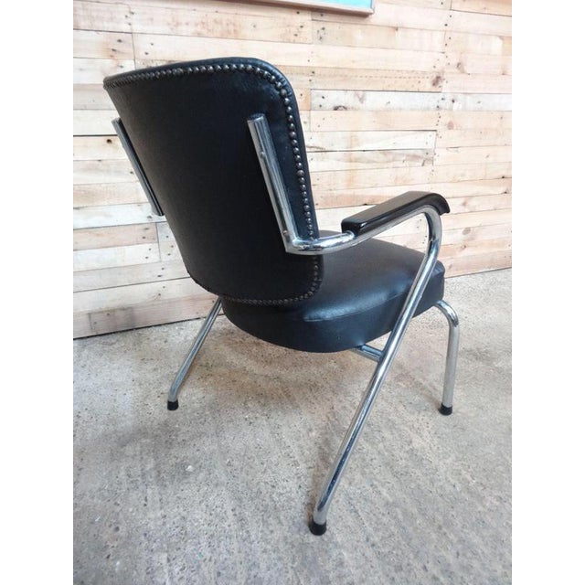 Barber Armchair with Chrome Frame and Black Leatherette Upholstery, 1960s For Sale - Image 3 of 7