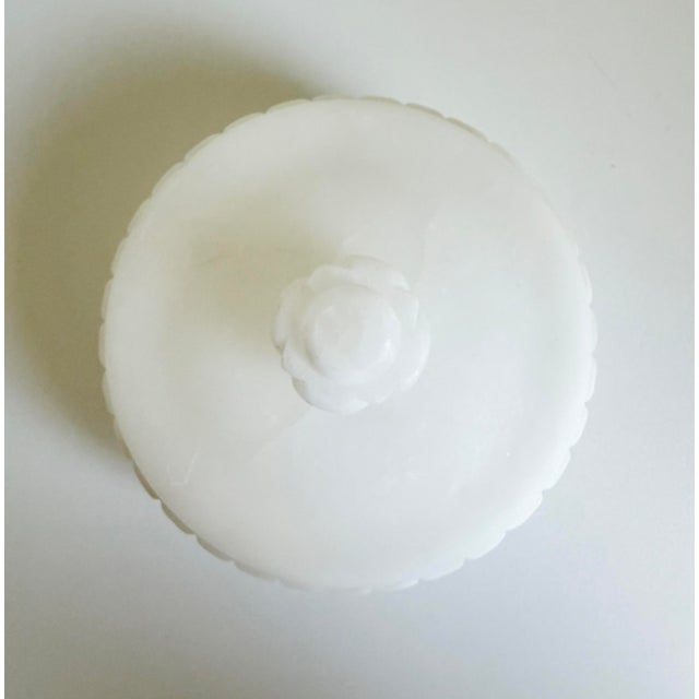 Grand Tour Italian Alabaster Carved Lidded Dish, 1960s For Sale - Image 3 of 11