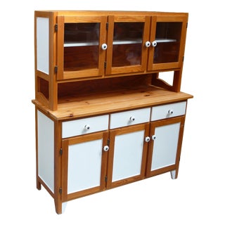 Little Kitchen Hutch Cottage Deko Hutch Natural Wood and White, 1960s For Sale