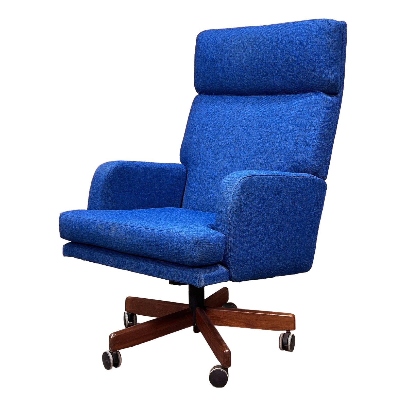 Mid-Century Modern Blue Executive Desk Chair on Walnut Base in the Style of Fredrik Kayser