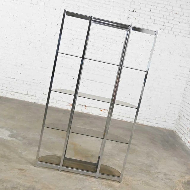 DIA - Design Institute America Mid-Century Modern Bow Shape Chrome Etagere 5 Smoked Glass Shelves Style of James David or Dia For Sale - Image 4 of 12