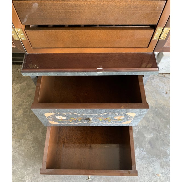 Handmade Italian Jewelry Case For Sale - Image 4 of 12