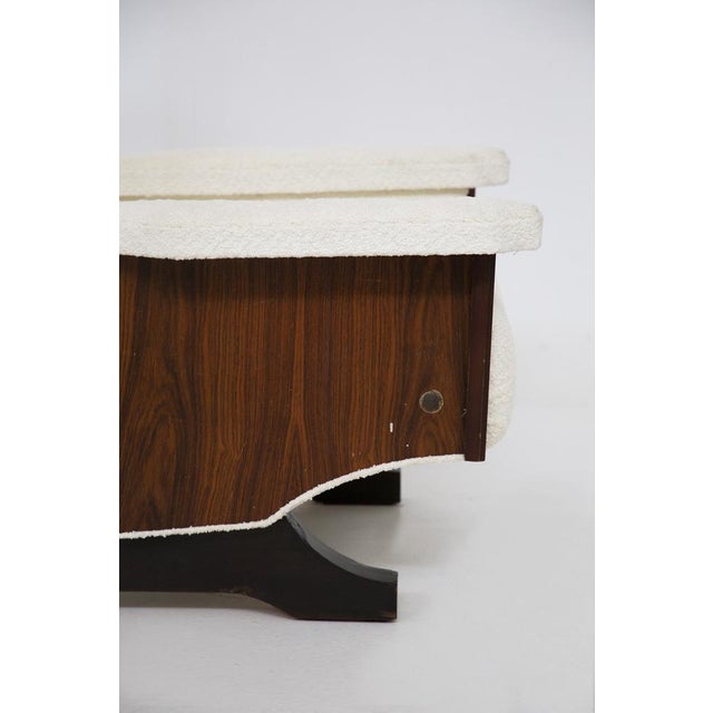 Brown Set of Vintage Italian Walnut Wood and Boucle Armchairs, 1960 For Sale - Image 8 of 13