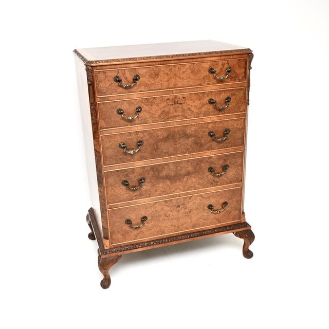 A stunning antique burr walnut chest of drawers of the highest order. This was made in England, it dates from around the...