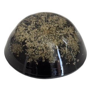 Vintage Botanical Resin Paperweight With Pressed Queen Anne's Lace For Sale