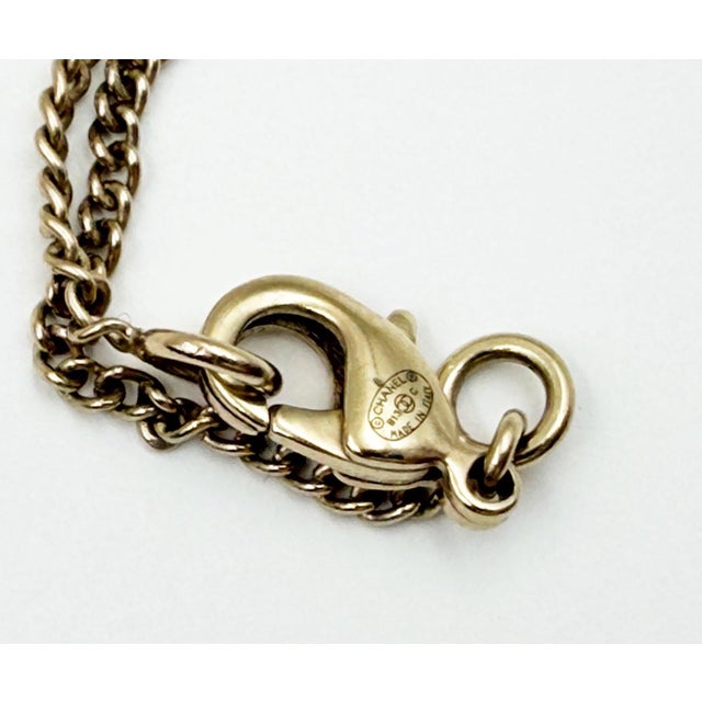 Chanel Chanel Gold CC Pink Camellia Flower Necklace For Sale - Image 4 of 4