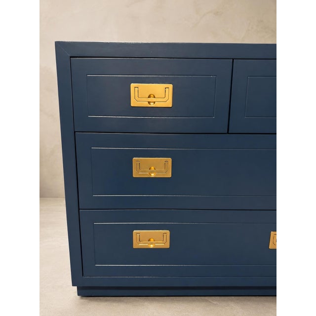 Navy Blue Vintage Henredon Campaign Dresser Credenza in Navy With Brass Hardware For Sale - Image 8 of 9