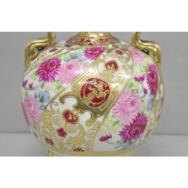 Early 20th Century Antique Nippon Moriage Porcelain Twin Handle Ball Vase W/ Hand Painted Roses For Sale - Image 5 of 14