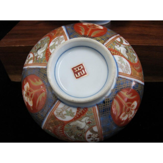 Japanese Imari Porcelain Covered Rice or Soup Bowl With Lid Set of 6 For Sale - Image 18 of 18