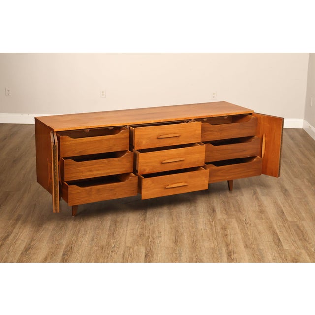 Mid 20th Century Mid Century Modern Sculpted Walnut Long Dresser For Sale - Image 5 of 18