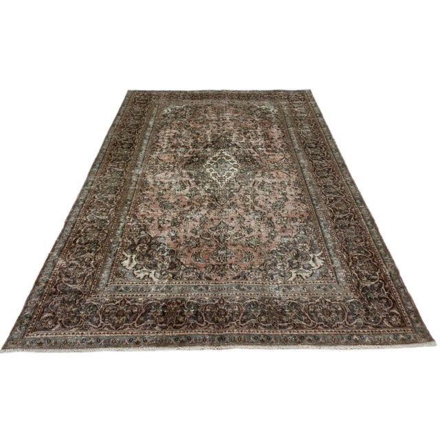Vintage rug | Hand-knotted | Size: 280 x 191 cm | Condition: Good | Material: High-quality wool | Modern design with...