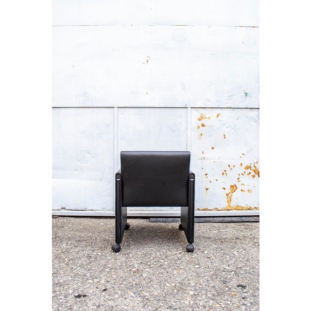 1980s Leather Model Giulietta Chairs by Tobia & Afra Scarpa, Italy, 1988, Set of 4 For Sale - Image 5 of 14