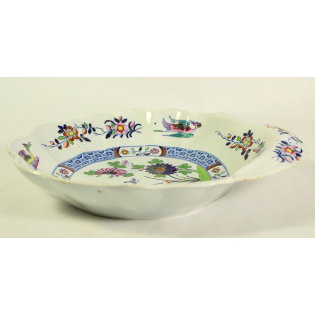 Circa 1820 Regency / Georgian Spode Pearlware Dish Shell Shaped Chinoiserie Flower For Sale In Houston - Image 6 of 12
