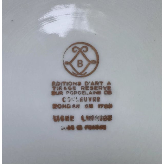 Vintage French Hand Painted Cherubs Gold Gilt Pedestal Green Porcelain Cake Plate Stand For Sale - Image 12 of 12