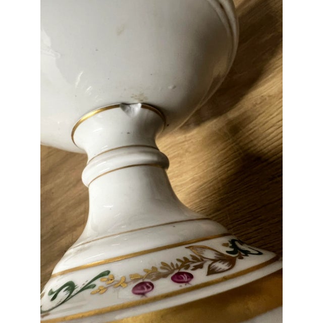 Ceramic Pair of Mid 20th Century Portugal Round Pierced Reticulated Porcelain Baskets For Sale - Image 7 of 11