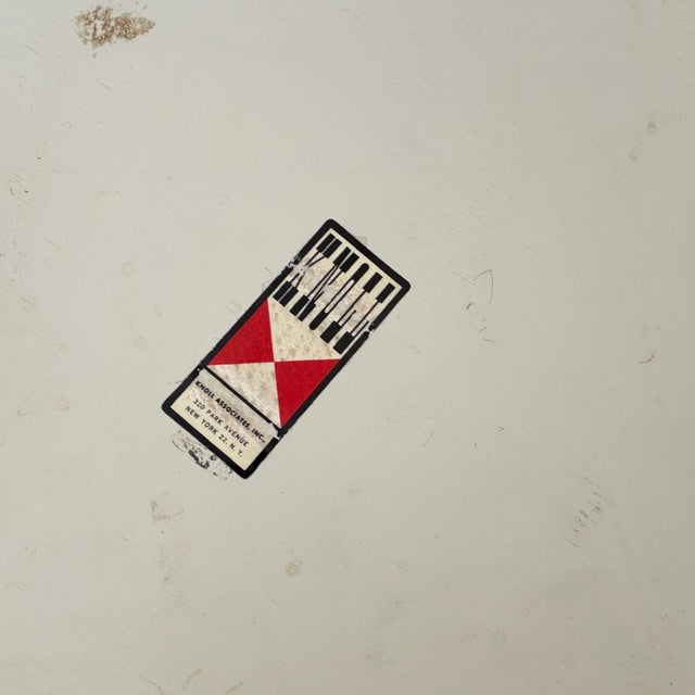 1950s Tulip Dining Table by Eero Saarinen for Knoll For Sale In Chicago - Image 6 of 6