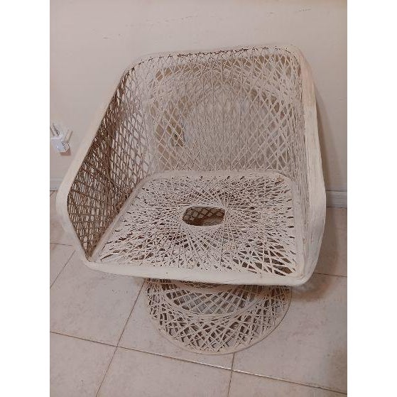 Plastic Vintage Russell Woodard Woven Spun Fiberglass Outdoor Chair Set of 2 For Sale - Image 7 of 7