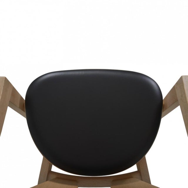 Wood GE460 Butterfly Chair in Oak and Black Leather by Hans Wegner, 2015 For Sale - Image 7 of 18