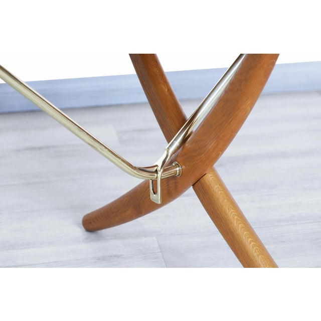 Danish Modern at-304 Dining Table by Hans J. Wegner in Teak and Oak For Sale In Los Angeles - Image 6 of 13