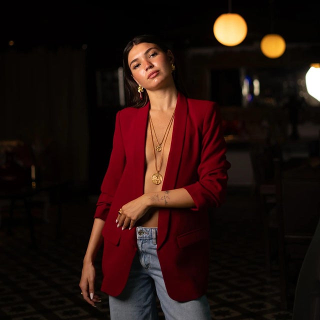 Alexander’s Victory Medallion Necklace For Sale - Image 11 of 14